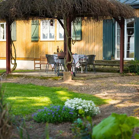 Au Pre Des Poulains * Ostheim